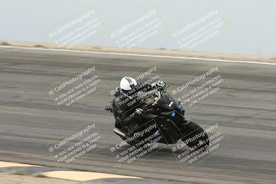 media/Nov-15-2025-Race Pace (Sat) [[8de605a2d8]]/Non Verified Riders (1st 20 Minutes)/Bowl (1015am)/